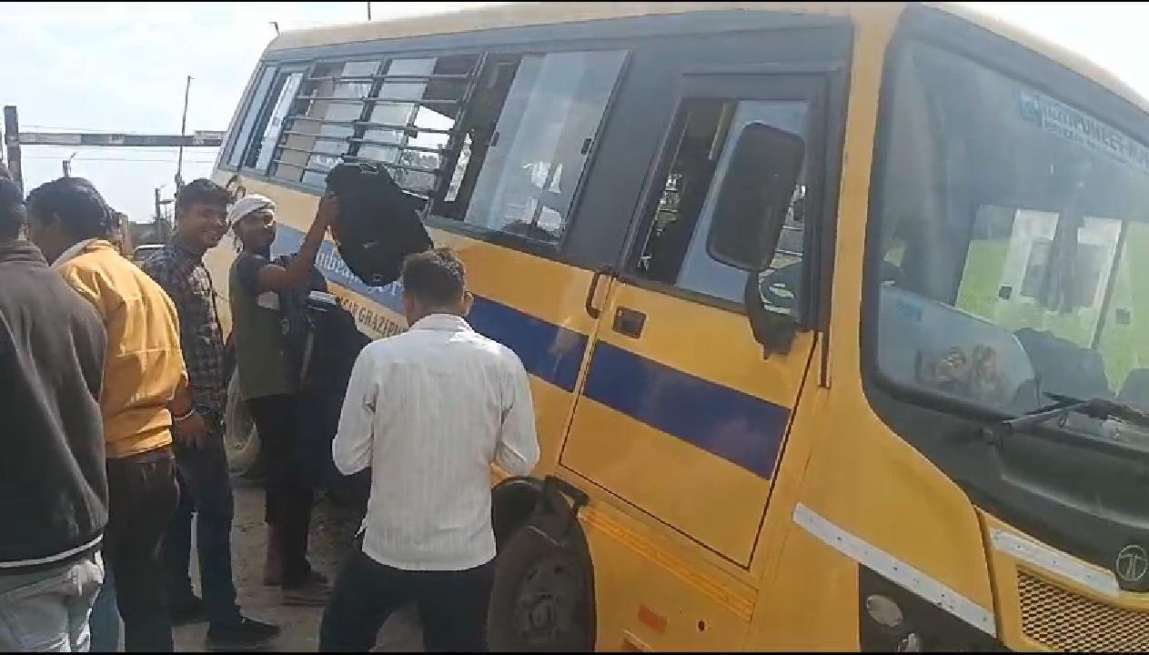 Khabre Aaj Bhi