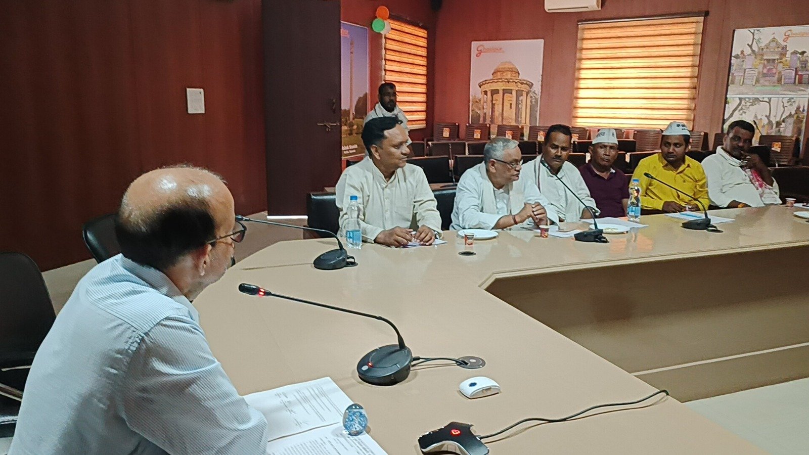 Khabre Aaj Bhi