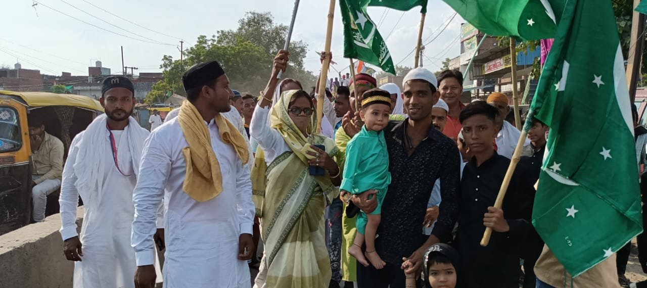 Khabre Aaj Bhi