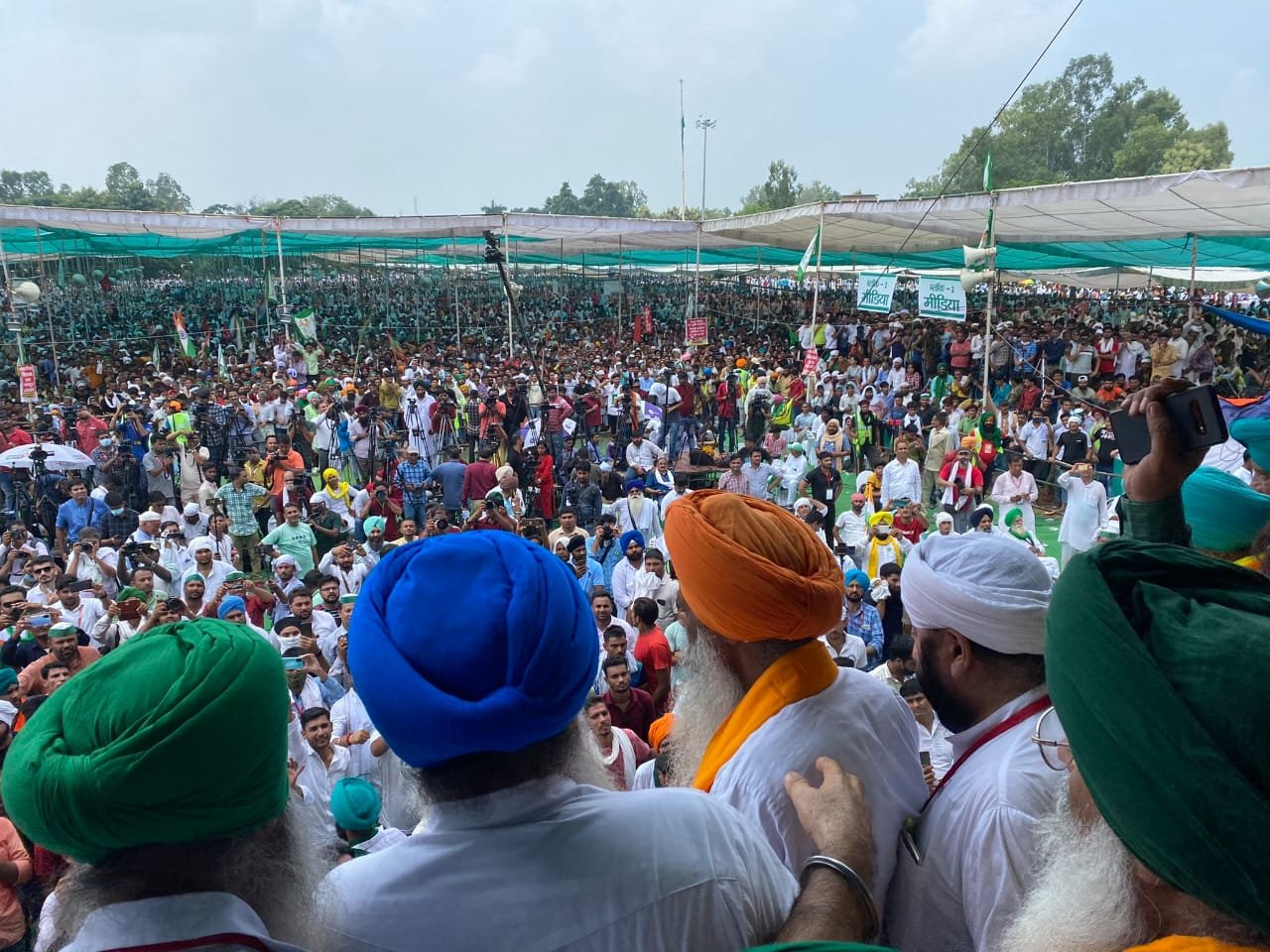 Khabre Aaj Bhi