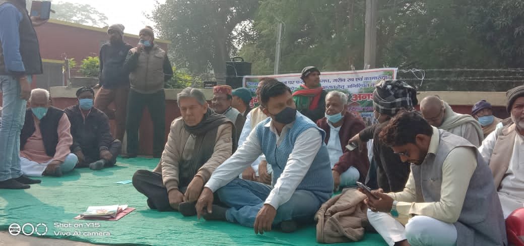Khabre Aaj Bhi