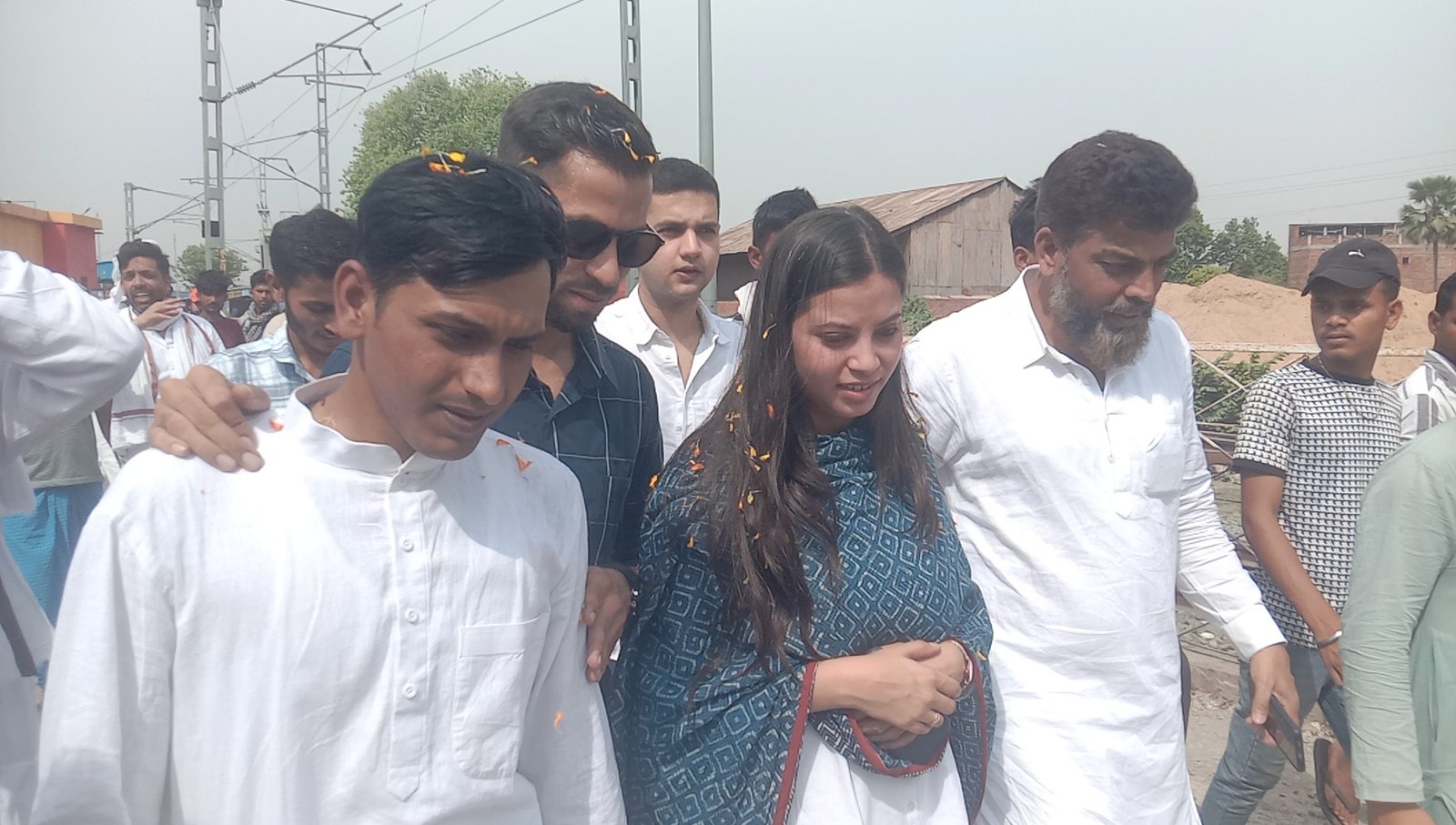 Khabre Aaj Bhi