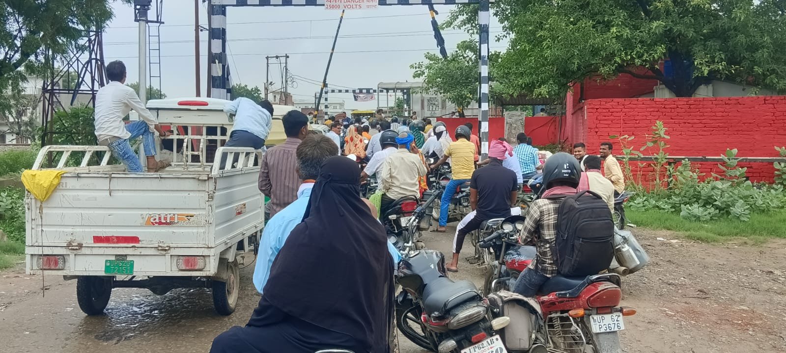 Khabre Aaj Bhi