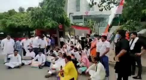 Khabre Aaj Bhi