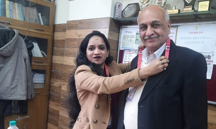 Khabre Aaj Bhi