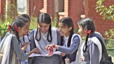 Khabre Aaj Bhi